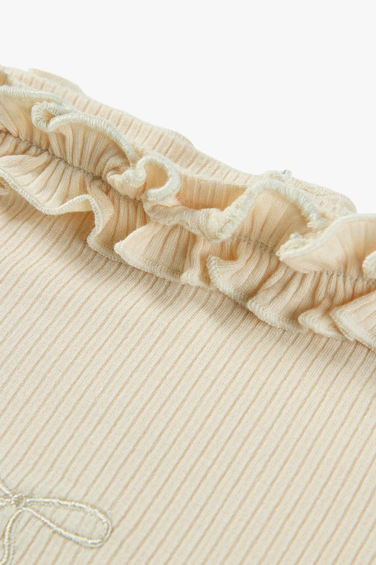 Lace Trim Top Cream - Detail