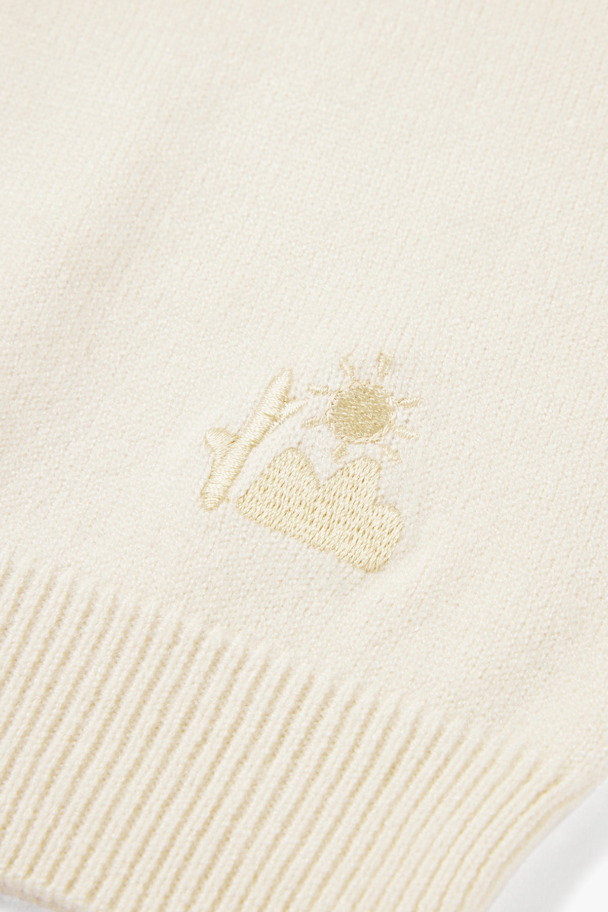 Cloud Knit Top Cream White - Detail