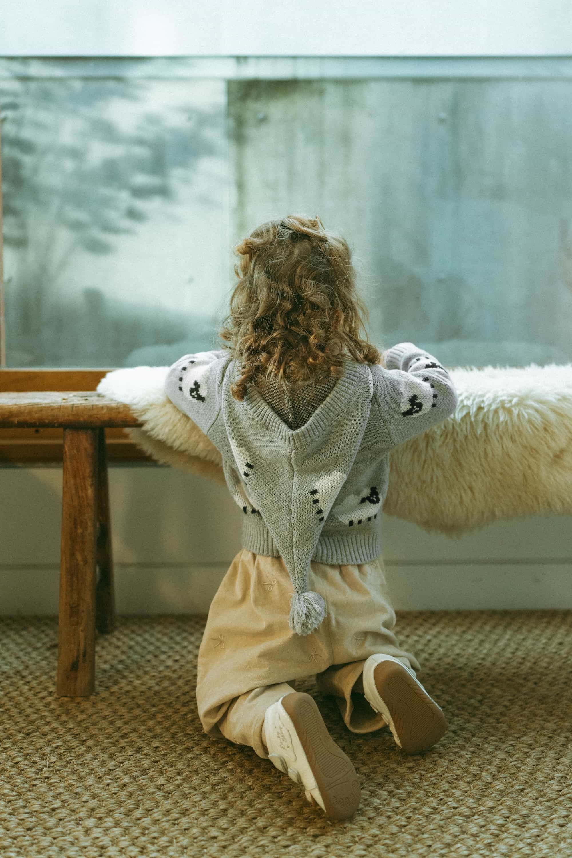 Cloud-Soft Knit Cardigan Heather Grey - Model