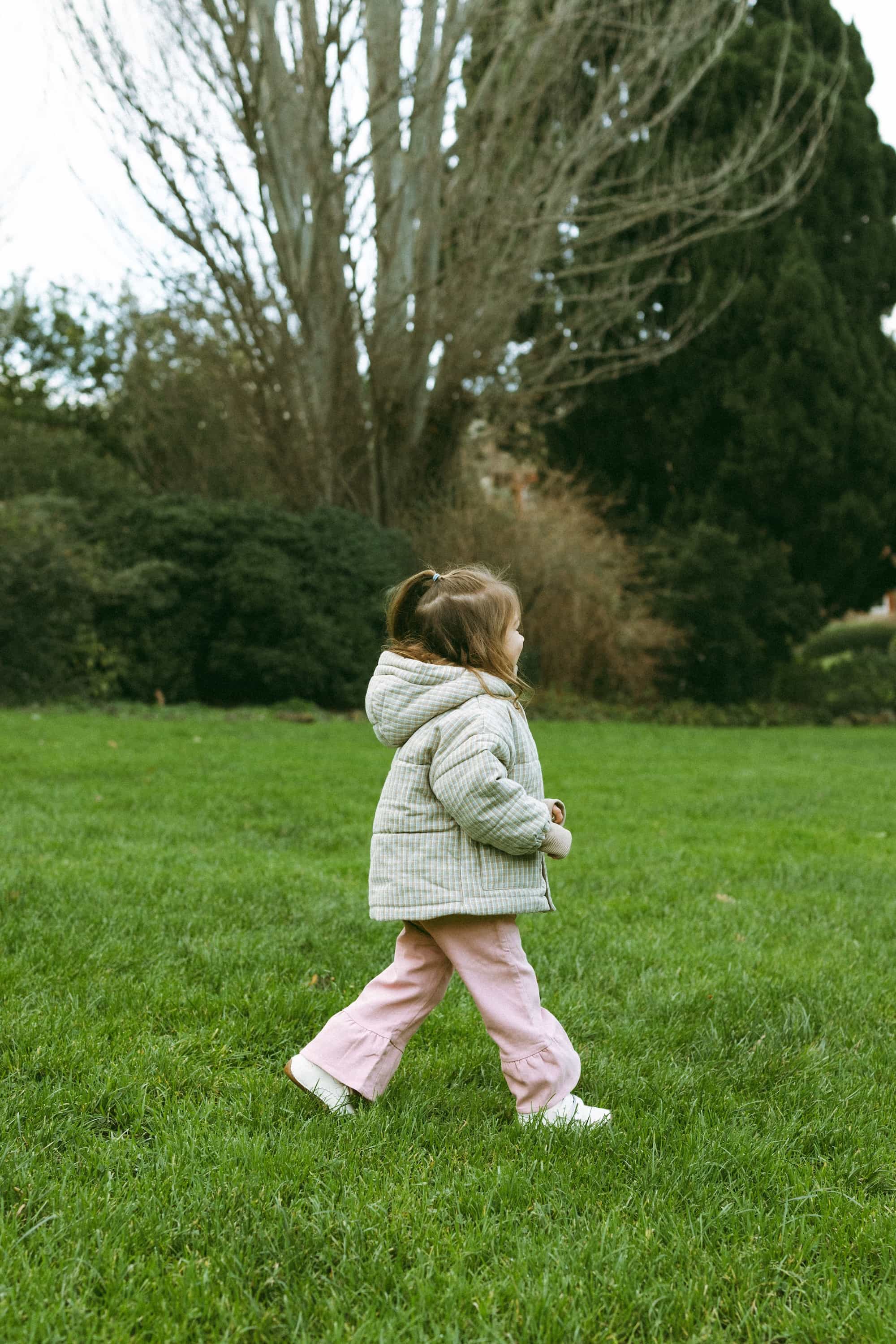 Blossom Bubble Pants Peach Pink - Model