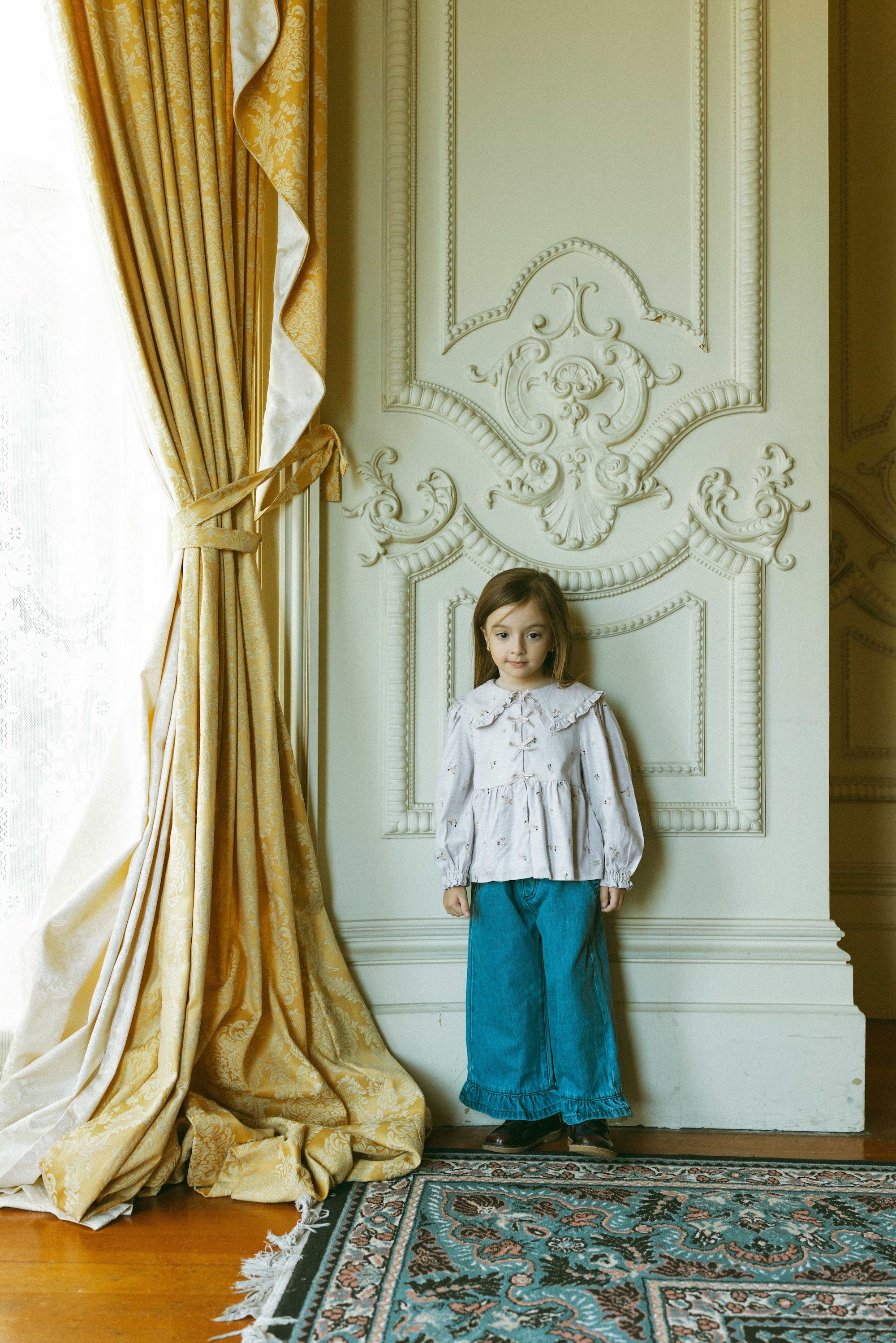 Rose Embroidered Blouse Mist Gray - Model