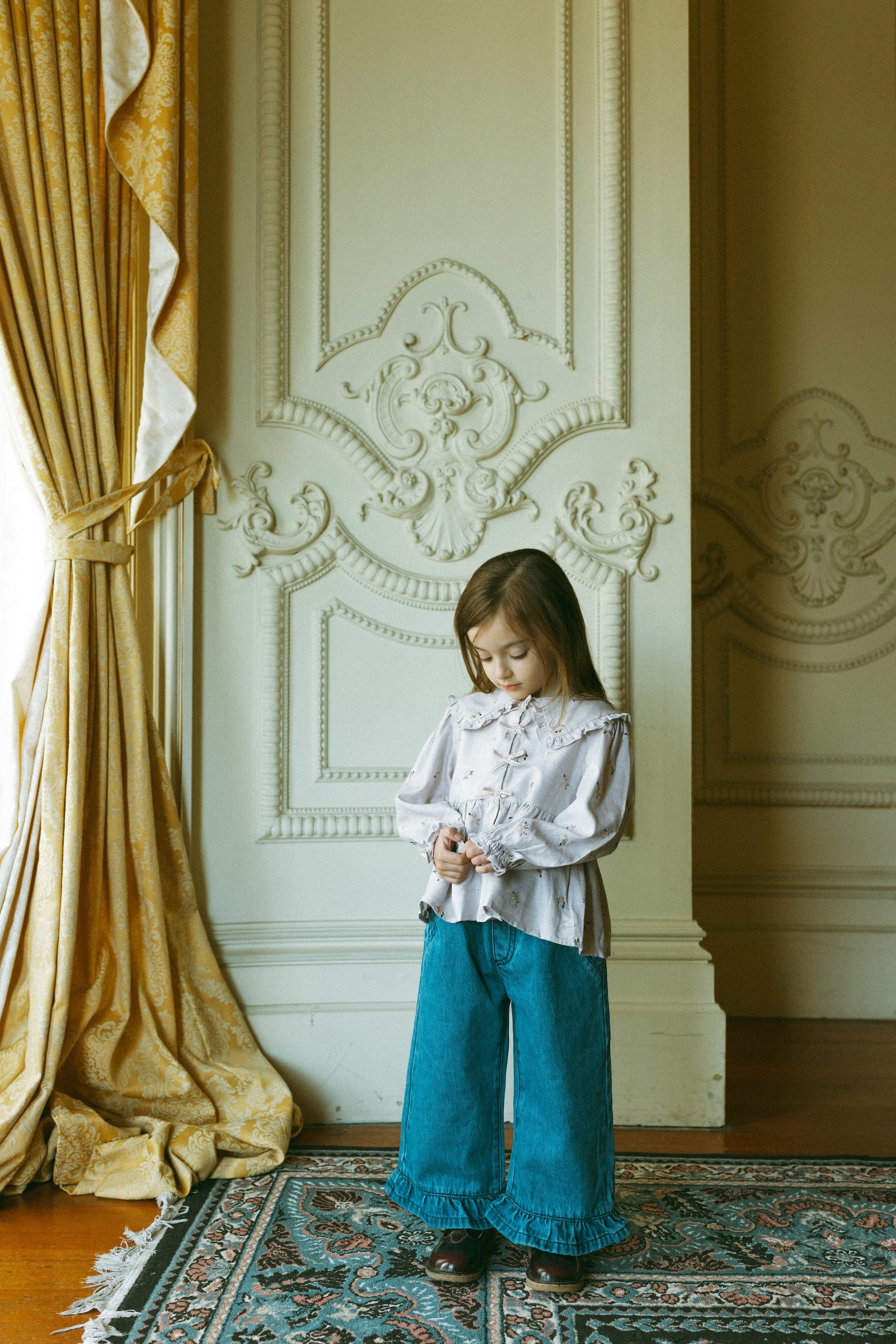 Rose Embroidered Blouse Mist Gray - Model